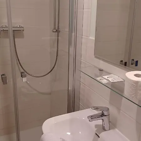 Am Stern 3* לייפציג