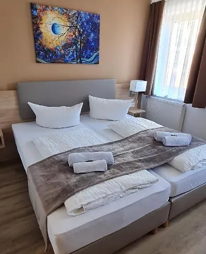 בית הארחה Am Stern 3*